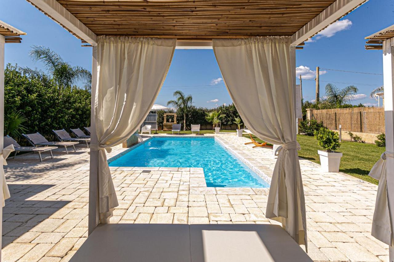 Resort Almaredamarra Con Piscina E Idromassaggio Sul Mare Torre San Giovanni Ugento Dış mekan fotoğraf