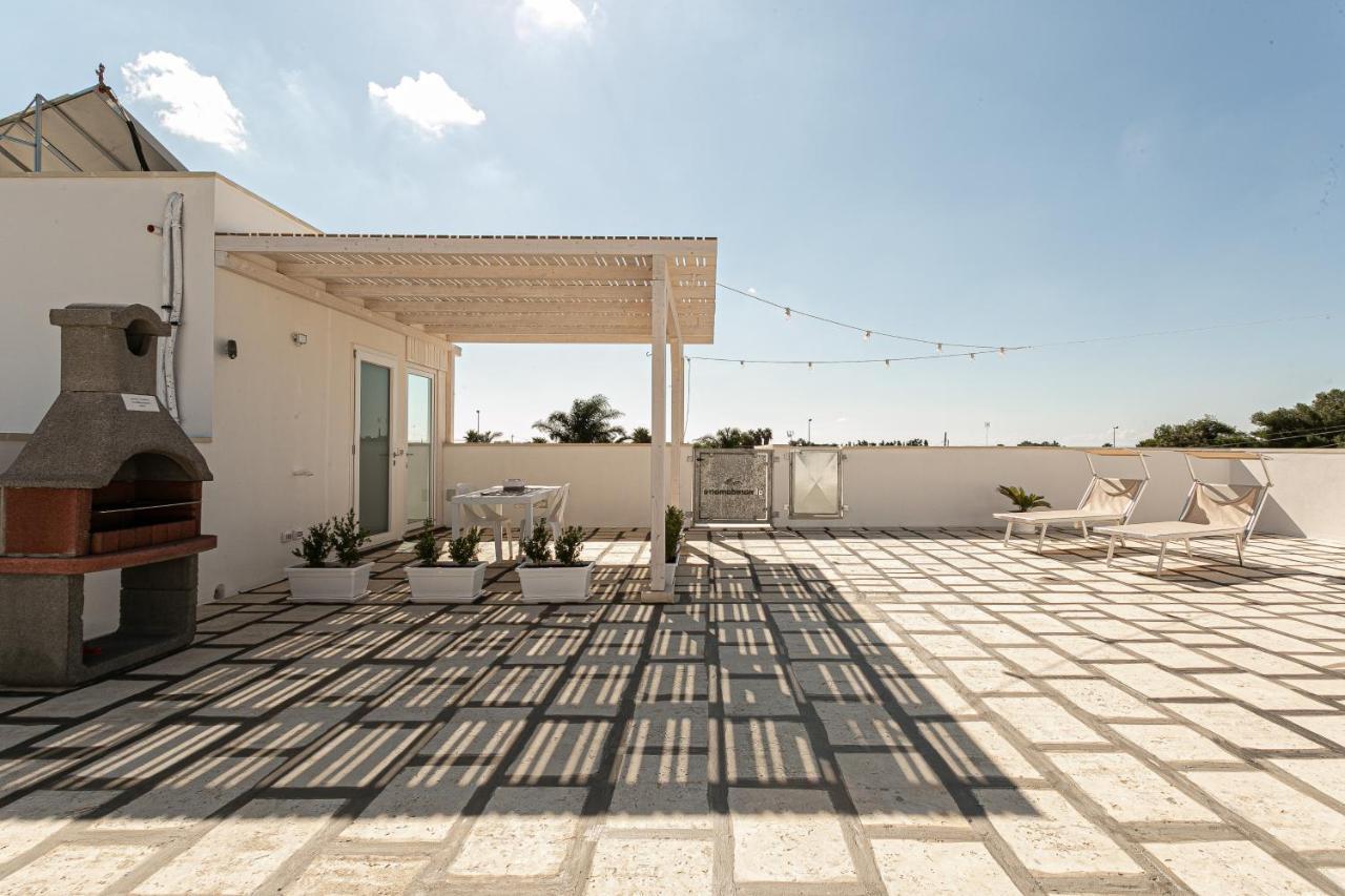 Resort Almaredamarra Con Piscina E Idromassaggio Sul Mare Torre San Giovanni Ugento Dış mekan fotoğraf