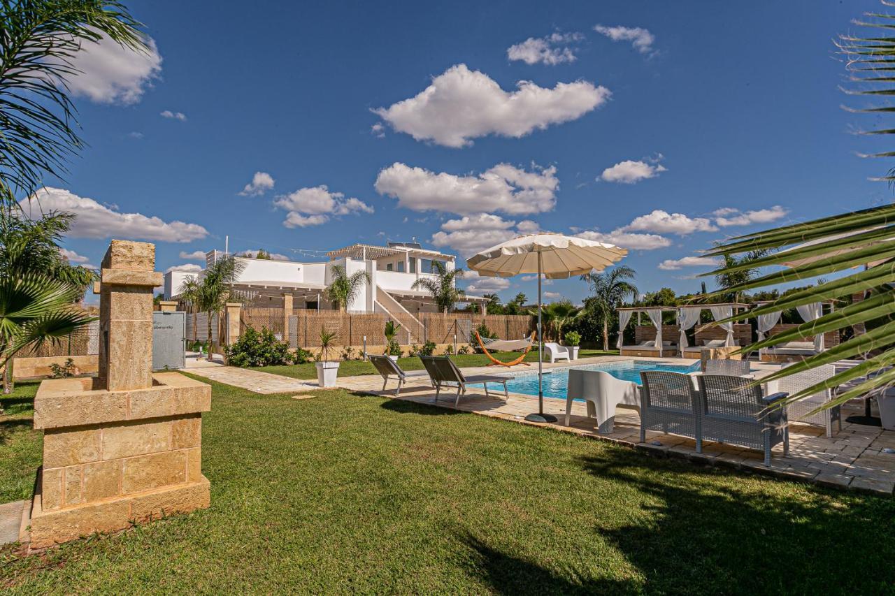 Resort Almaredamarra Con Piscina E Idromassaggio Sul Mare Torre San Giovanni Ugento Dış mekan fotoğraf